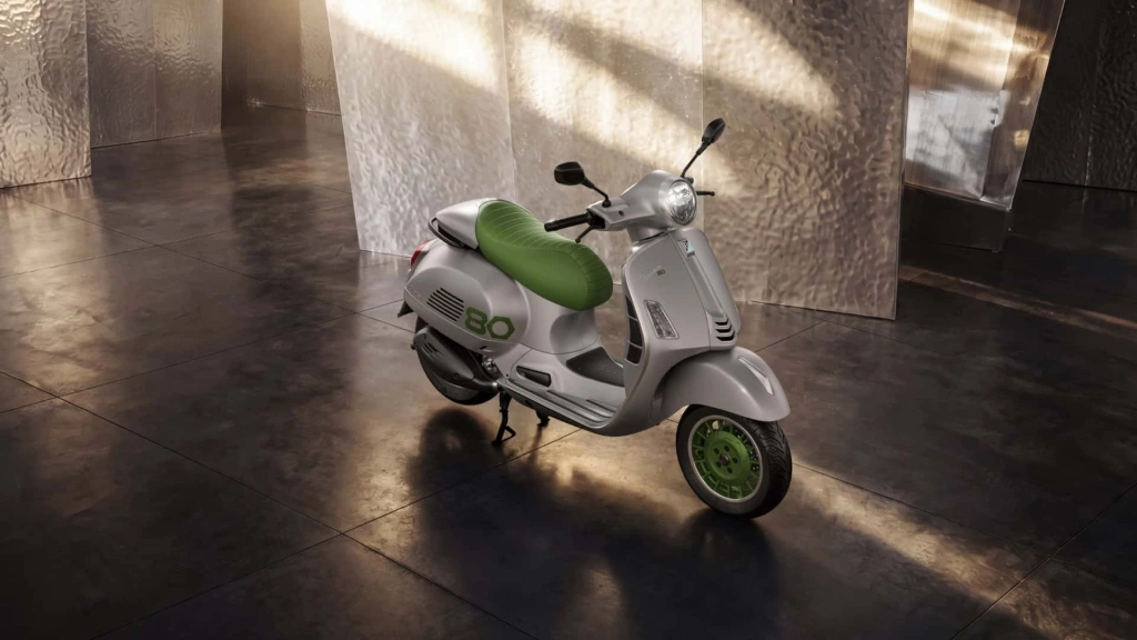 Vespa GTS 310 Edizione Ottantesimo 310 - Limitiertes Sondermodell zum 80sten Geburtstag der Vespa